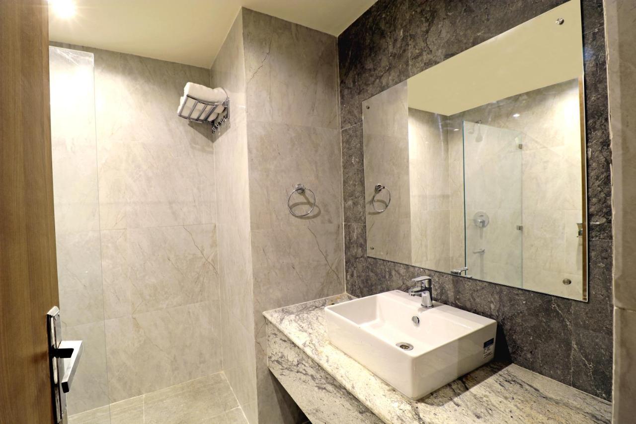 Starlit Suites Newtown Καλκούτα Εξωτερικό φωτογραφία