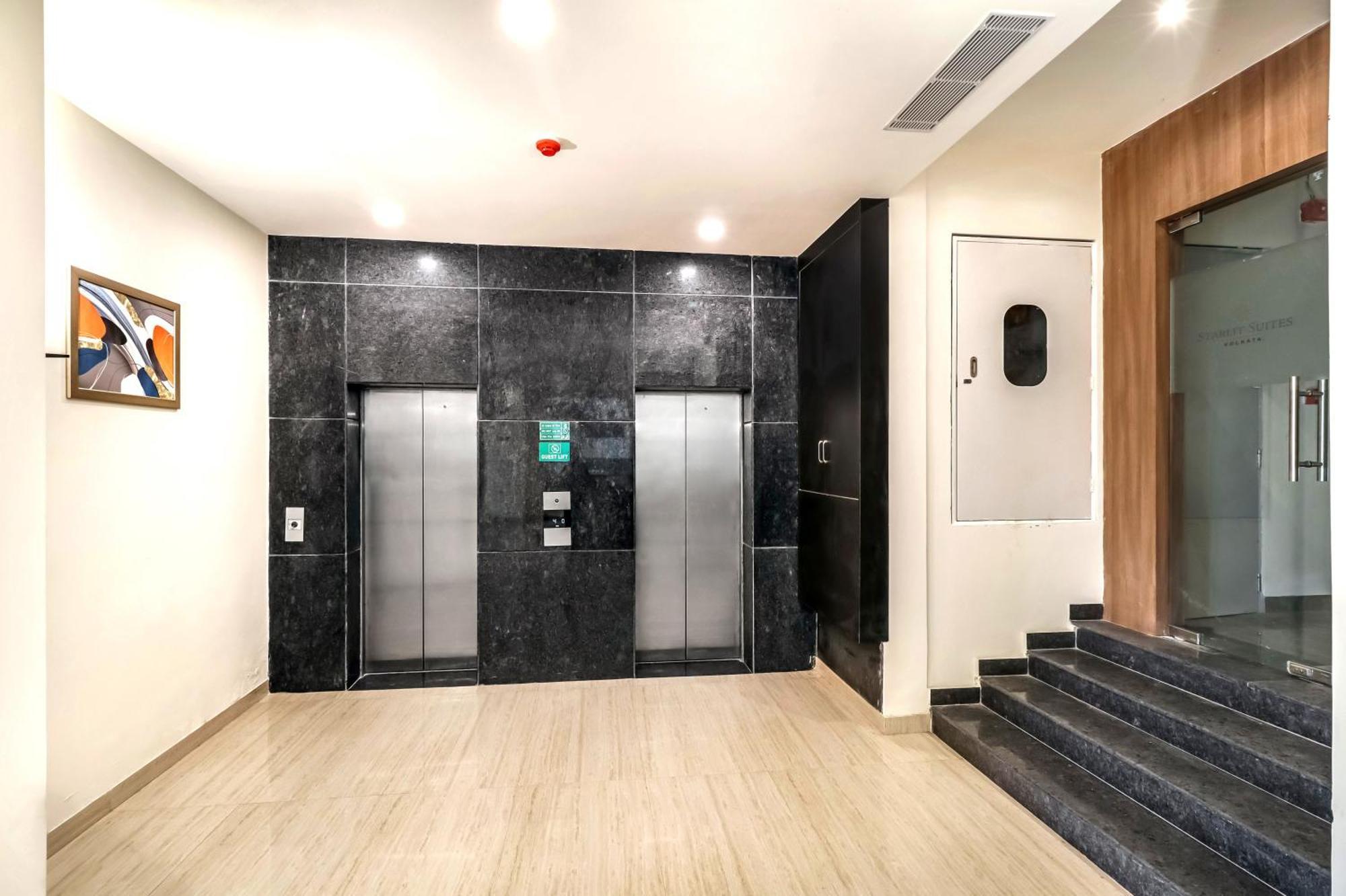 Starlit Suites Newtown Καλκούτα Εξωτερικό φωτογραφία