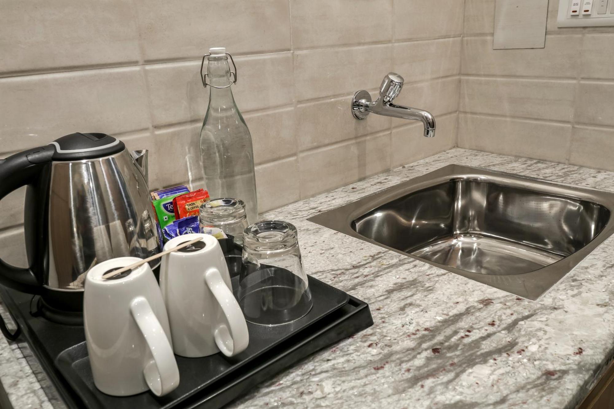 Starlit Suites Newtown Καλκούτα Εξωτερικό φωτογραφία